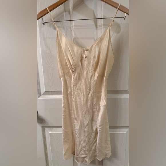 Victoria's Secret Dresses & Skirts - VTG 90s Y2K Victoria's Secret Silk Intimates Sleepwear Dress Fabric Buttons